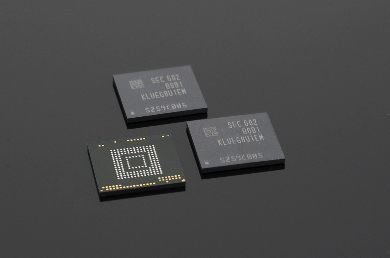 чипы памяти Айфон