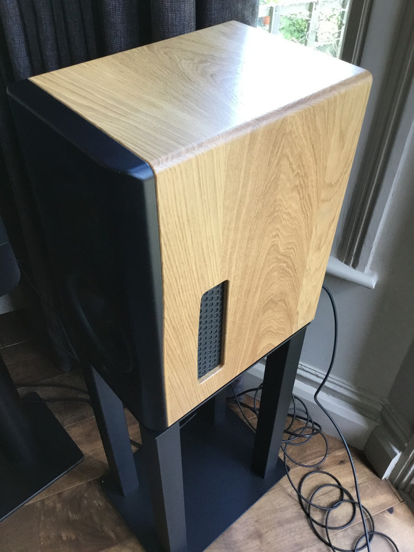 6053D740-991D-4C16-B435-0433BD8B3A1F