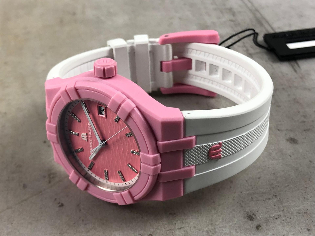 8d6d09fe b6f6 4174 b334 f2754d738823