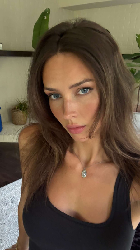 [Εικόνα: selfie-sc-august-2025-v0-g6o3r02kvtif1.jpg]
