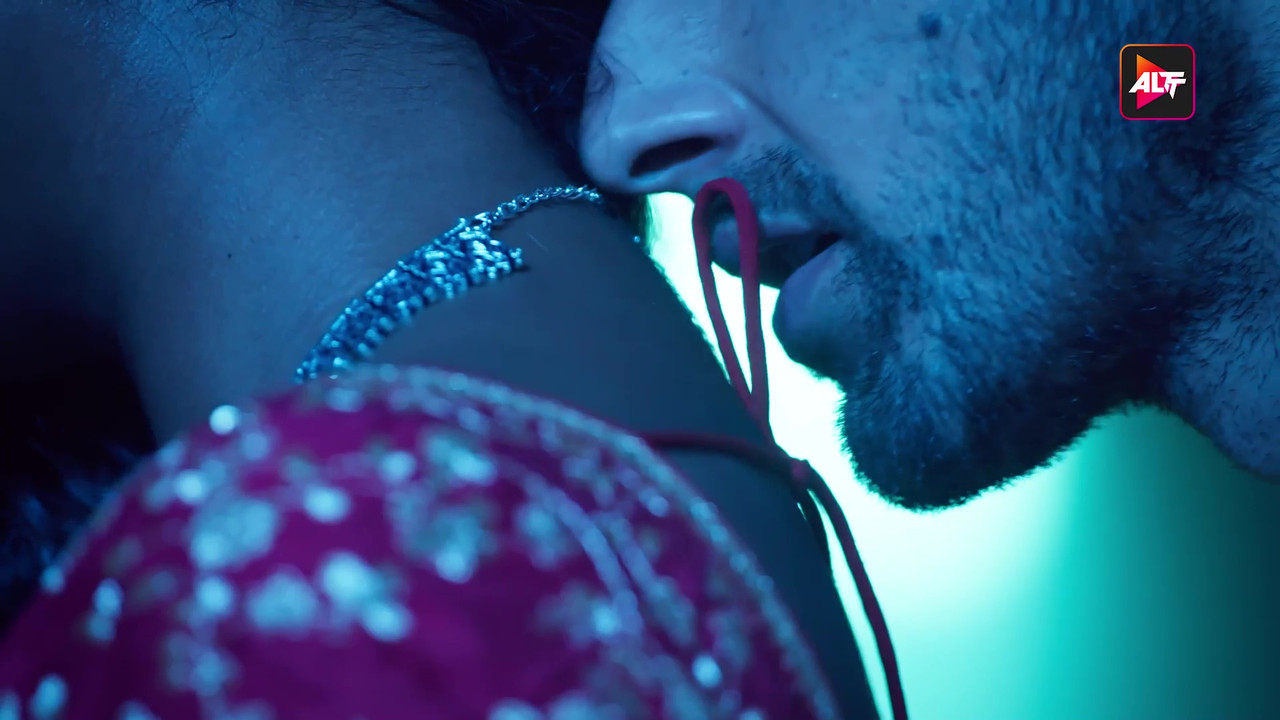 vlcsnap-2025-03-21-01h52m00s646