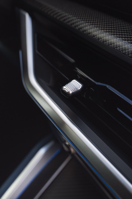 P90478583_highRes_the-first-ever-bmw-x