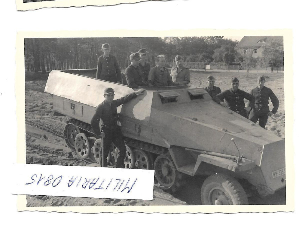 Schützen - Panzer WH 3993.. im 2.WK 1943 im Gelände