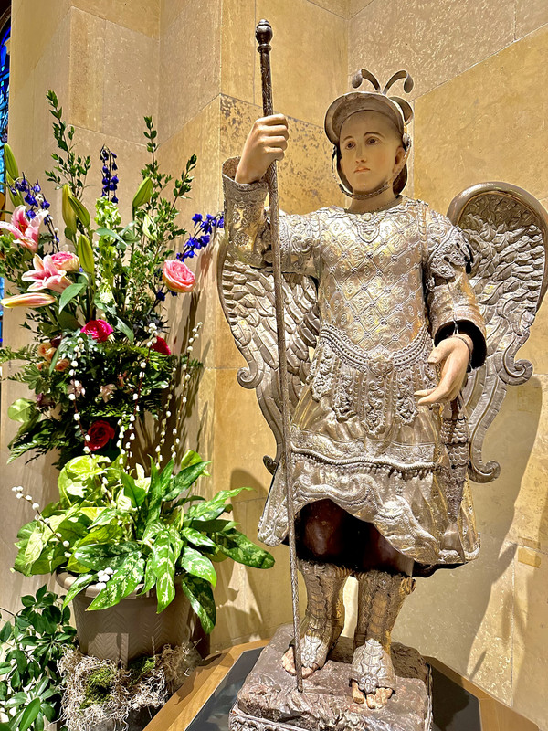 BF90BD80-F59B-4BBF-8F4E-121E381F1EB6