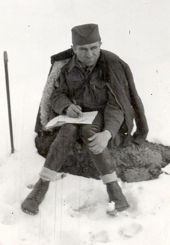 [Слика: Djurisic-29-Aleksa-Draskovic-u-zimu-1944-45-net.jpg]