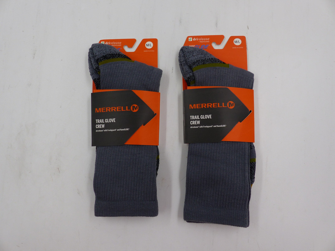 MERRELL MEMF17H007-01 UNISEX TRAIL GLOVE CREW IN GREY LOT OF 2 IN SZ M/L