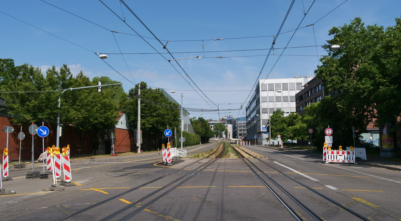 [Bild: 050725-100704-1b.jpg]
