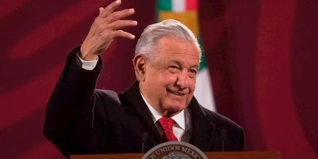 Gastan entre 5 y 7 millones semanales en tuits contra AMLO y Sheimbaum: Morena