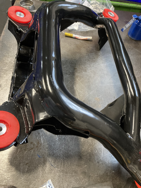 DFF0A6C6-8897-40F2-A7FB-5C3E246DDE72