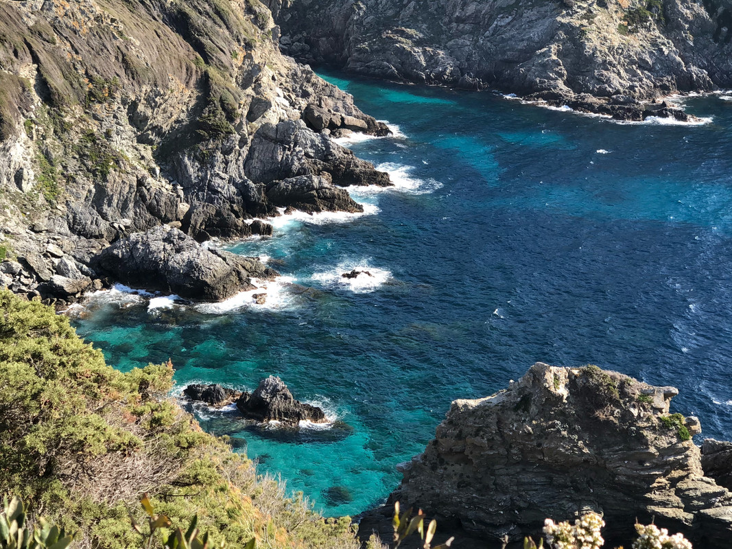 E86FD0E7-F18C-4E1A-A6EA-E2B3ECCEA491