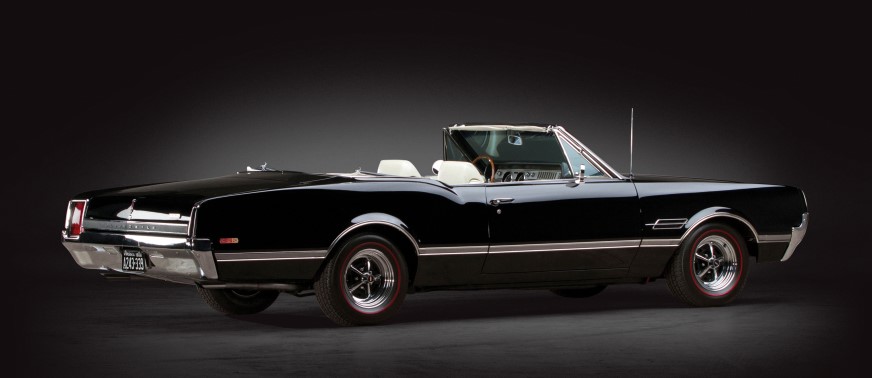 Oldsmobile-442-Cutlass Convertible