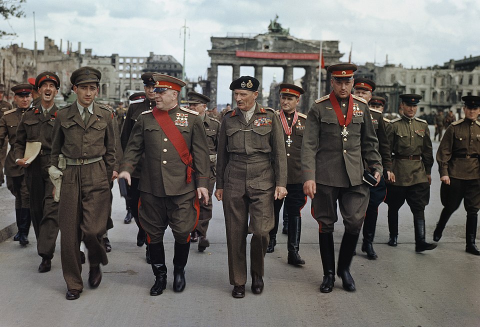 Montgomery, Zhúkov y Rokossovsky en Berlín, 12 de julio de 1945