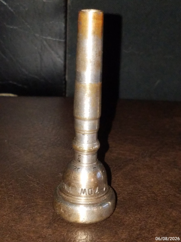 ITEM 10 BACH MV 7DW TRUMPET MPC (1)