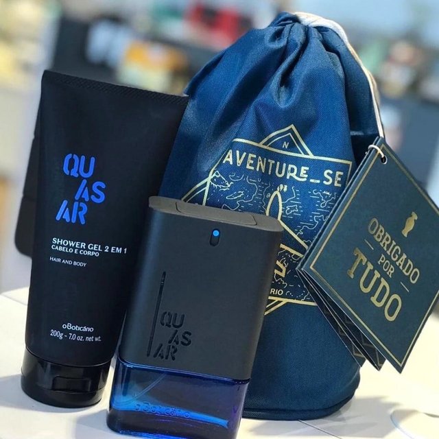 Kit Presente Quasar: Desodorante Colônia 100ml + Shower Gel 200g + Saquinho Organizador