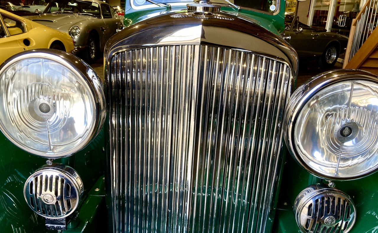 9933467D-4165-4B20-8A54-51D515DECC35