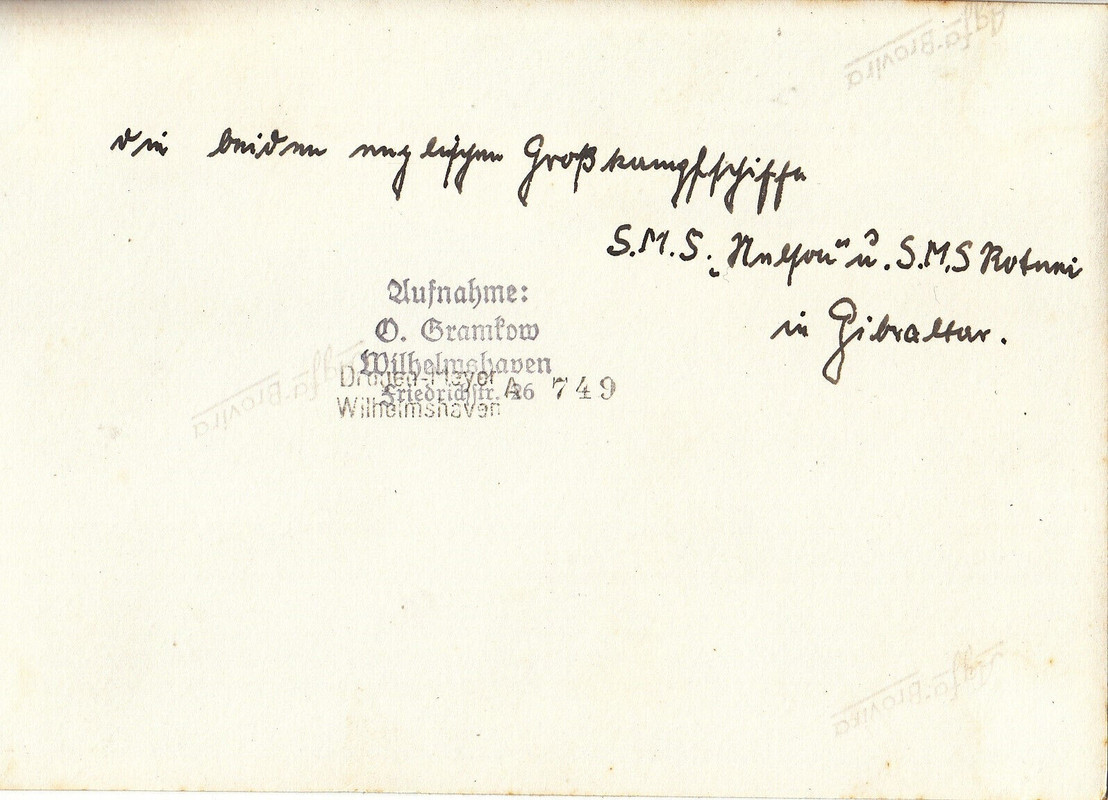 Foto Soldat Panzerschiff Deutschland englische Schiffe UK Gibraltar Hafen G360 (1)