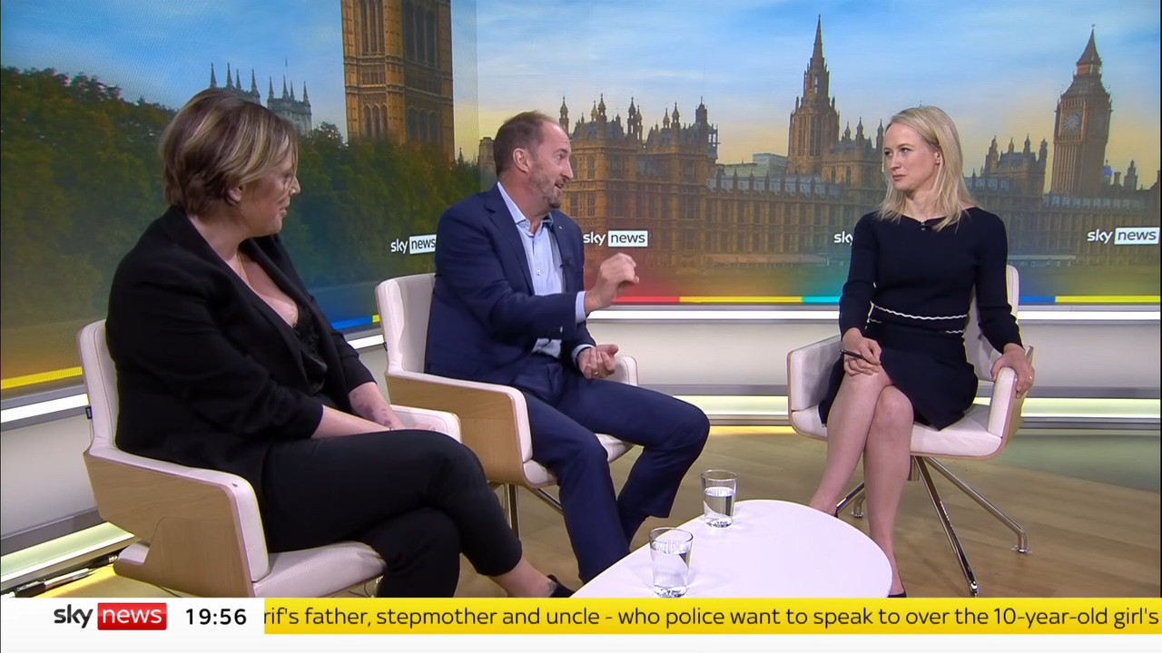 09.13 - 19.00.01 - Politics Hub With Sophy Ridge. Interviews, insight....ts_snapshot_57.02.241