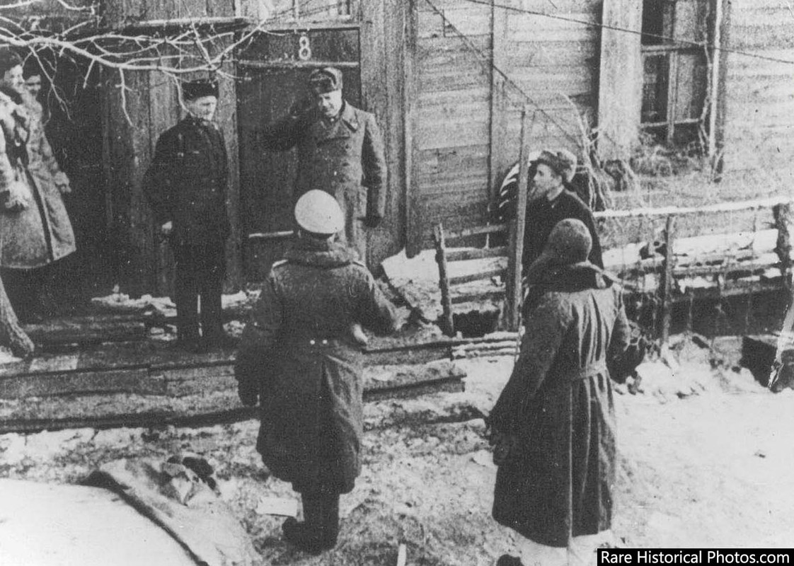 German_at_Stalingrad_defeated (7)