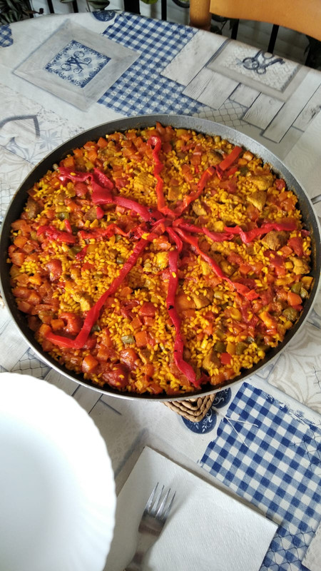 Paella.jpg