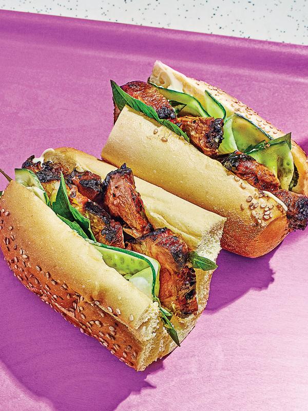 sav-chinese-bbq-pork-banh-mi-1125x1500.jpg