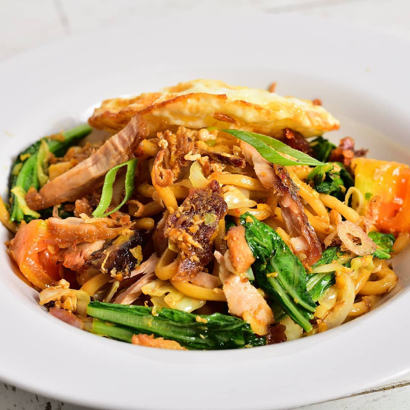 Mi Cakalang goreng.