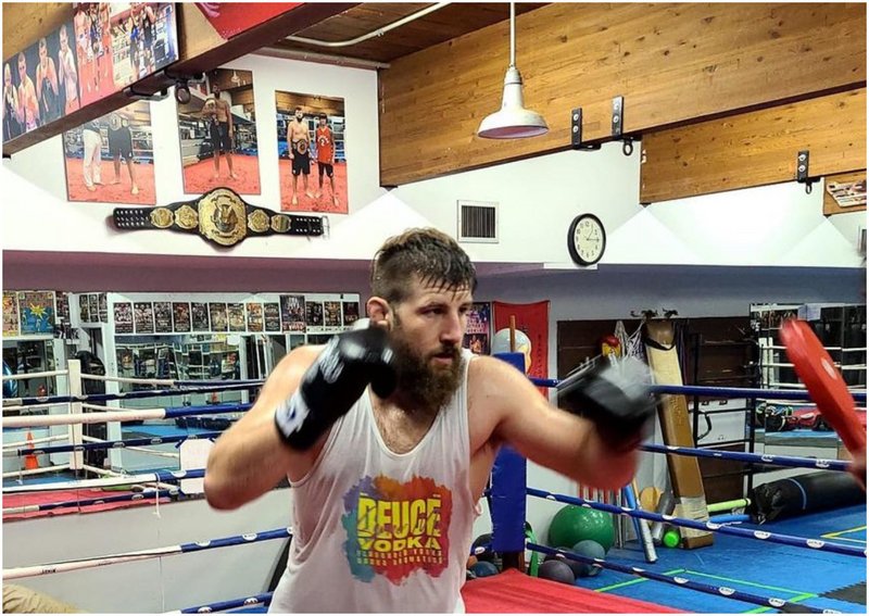 Танър Бозер отпадна от галавечерта на UFC този уикенд