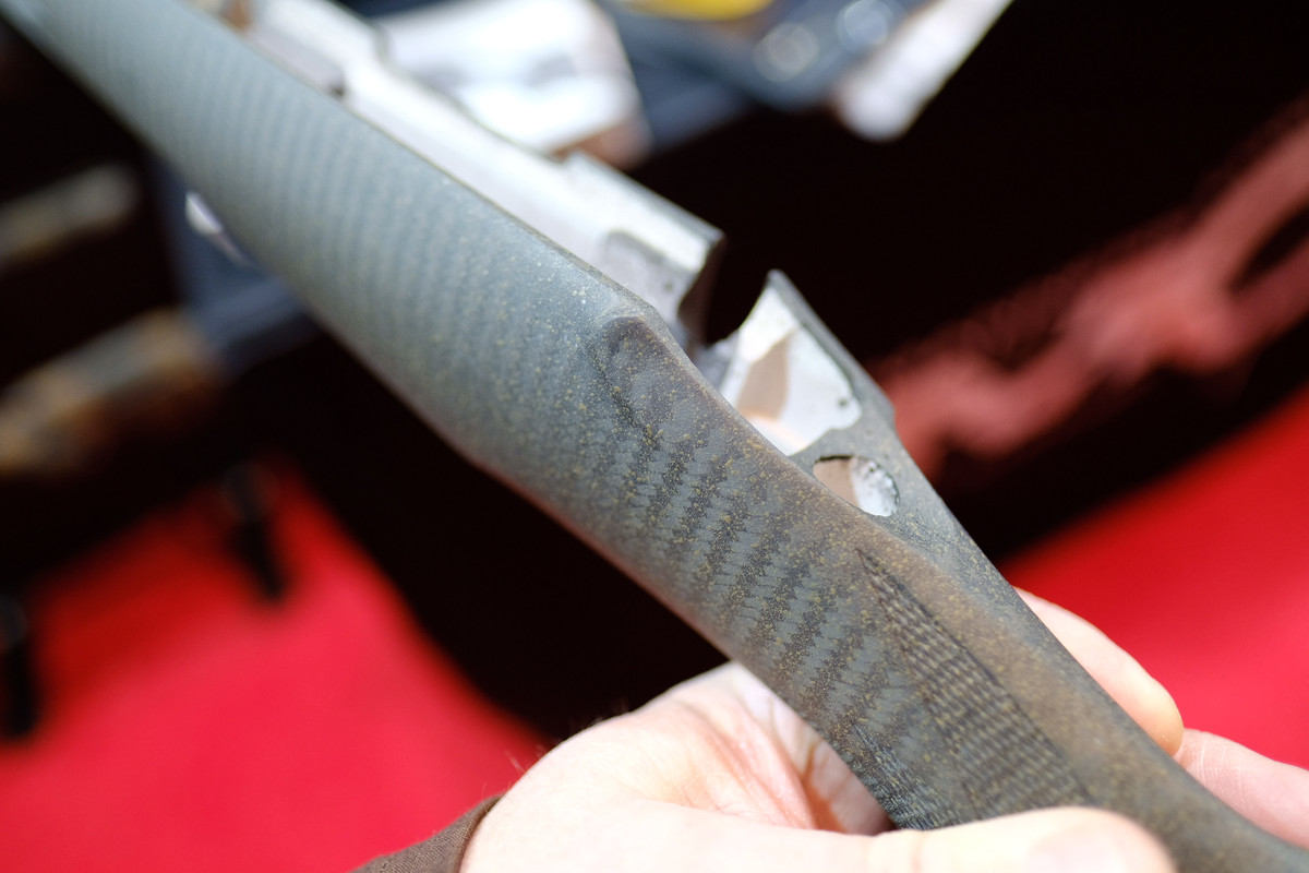 6E584F18-6AAE-409D-B6C8-D45656770F6B