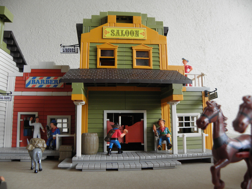Barber & Saloon