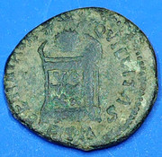 AE3 de Constantino I. BEATA TRANQVILLITAS. Ceca no oficial o bárbara IMG-20231123-181637