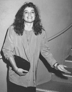 pamela-sue-martin-c10