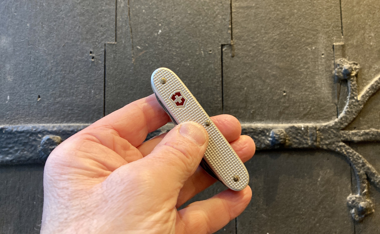 619CC3EC-001D-432A-807D-F448D3890A77