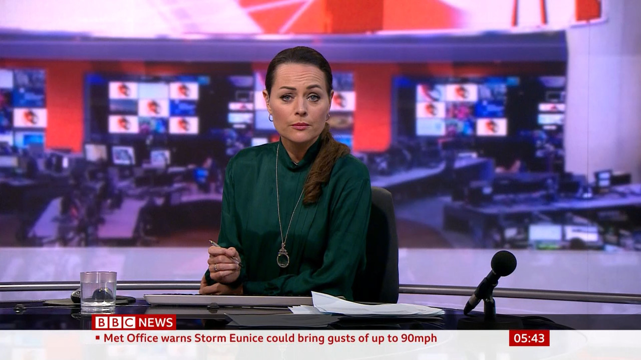 BBC News Fritz_20220218_05000600.ts_snapshot_00.45.00.441