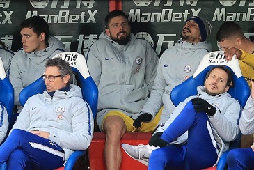 Berita Bola : Striker Chelsea Frustasi Menjadi Cadangan