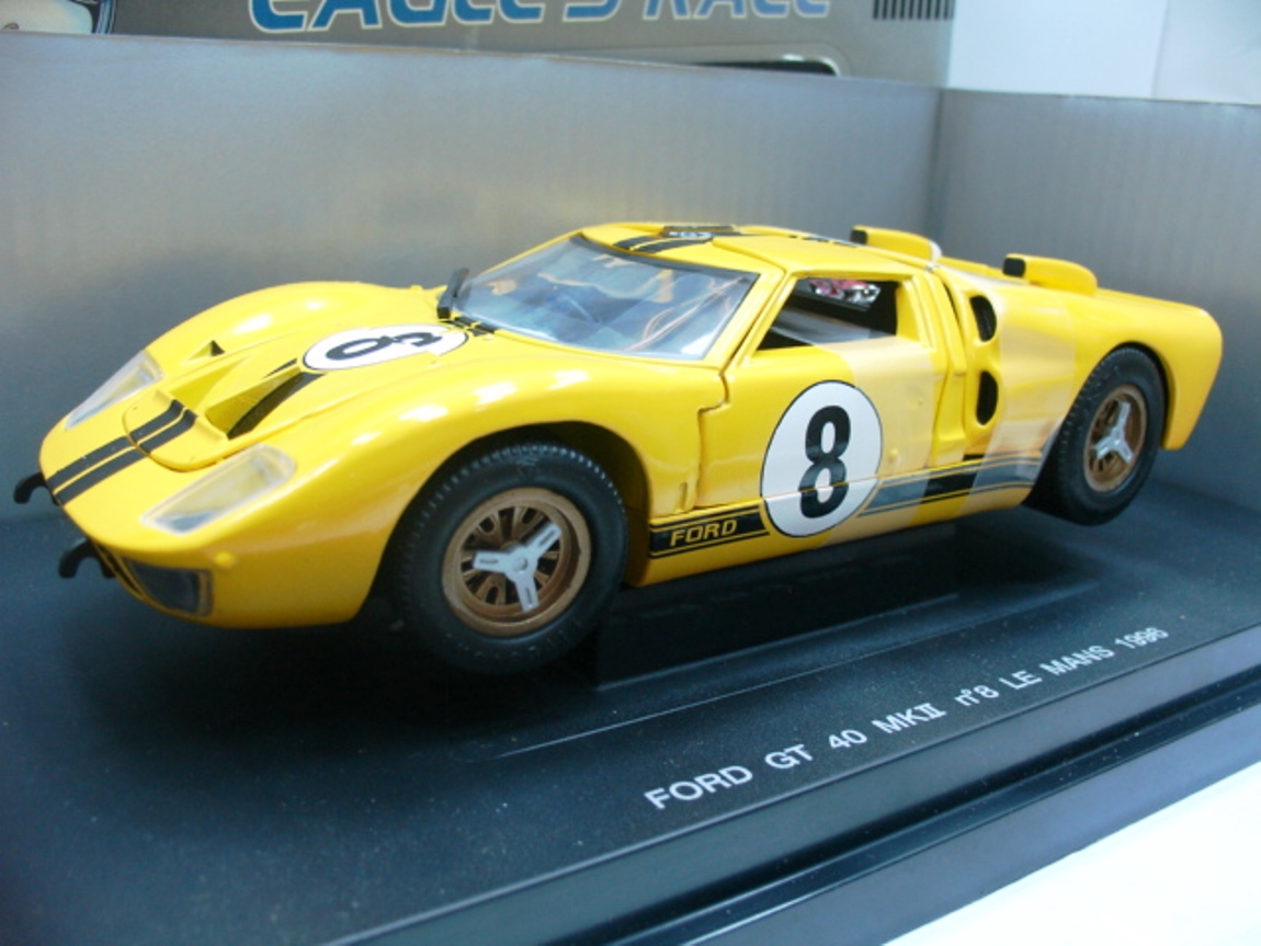 EAGLE'S RACE 1/18 FORD GT40 24ルマン　1966 Eagles Race 1966 Ford GT 40 MKII #2 24H Le Mans Winner 1:18