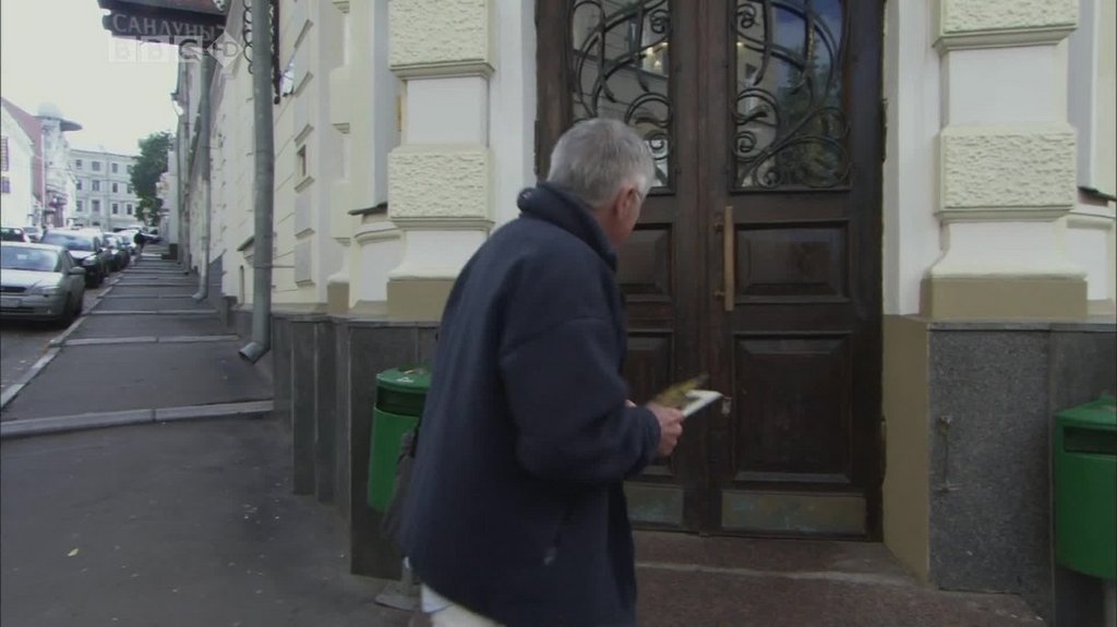 [Image: yqfw2c90bua9.jpg]