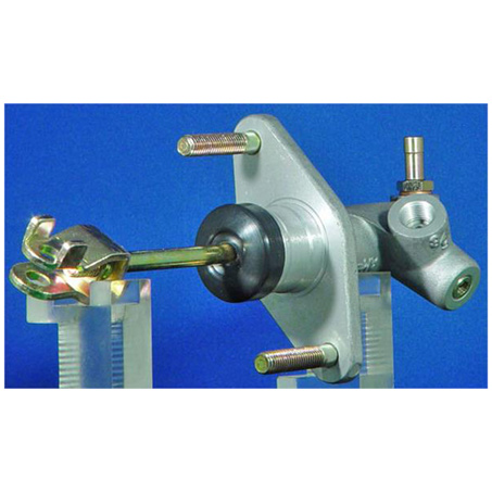 CLUTCH MASTER CYLINDER CLUTCH MASTER CYLINDER