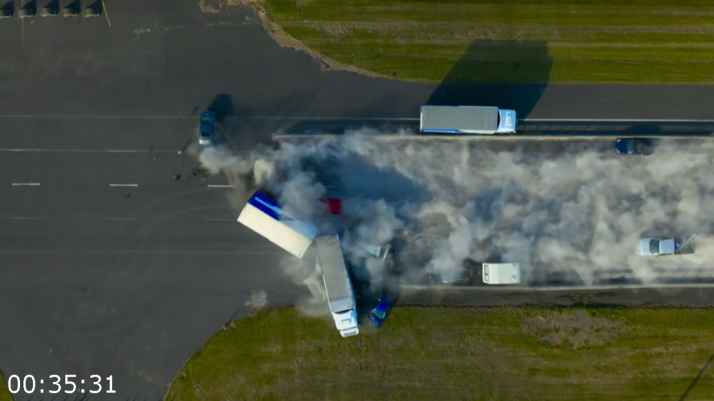 [Image: cxk8eaug0k54.png]