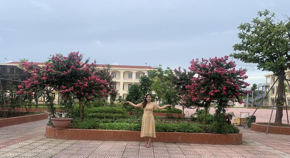 dạy bơi tận tâm
