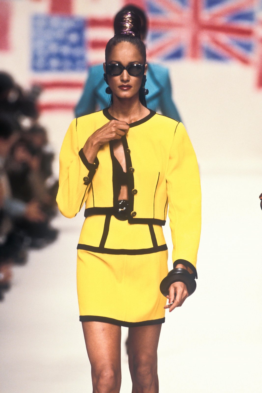 Fashion Classic: Emanuel UNGARO Spring/Summer 1995 | Lipstick Alley