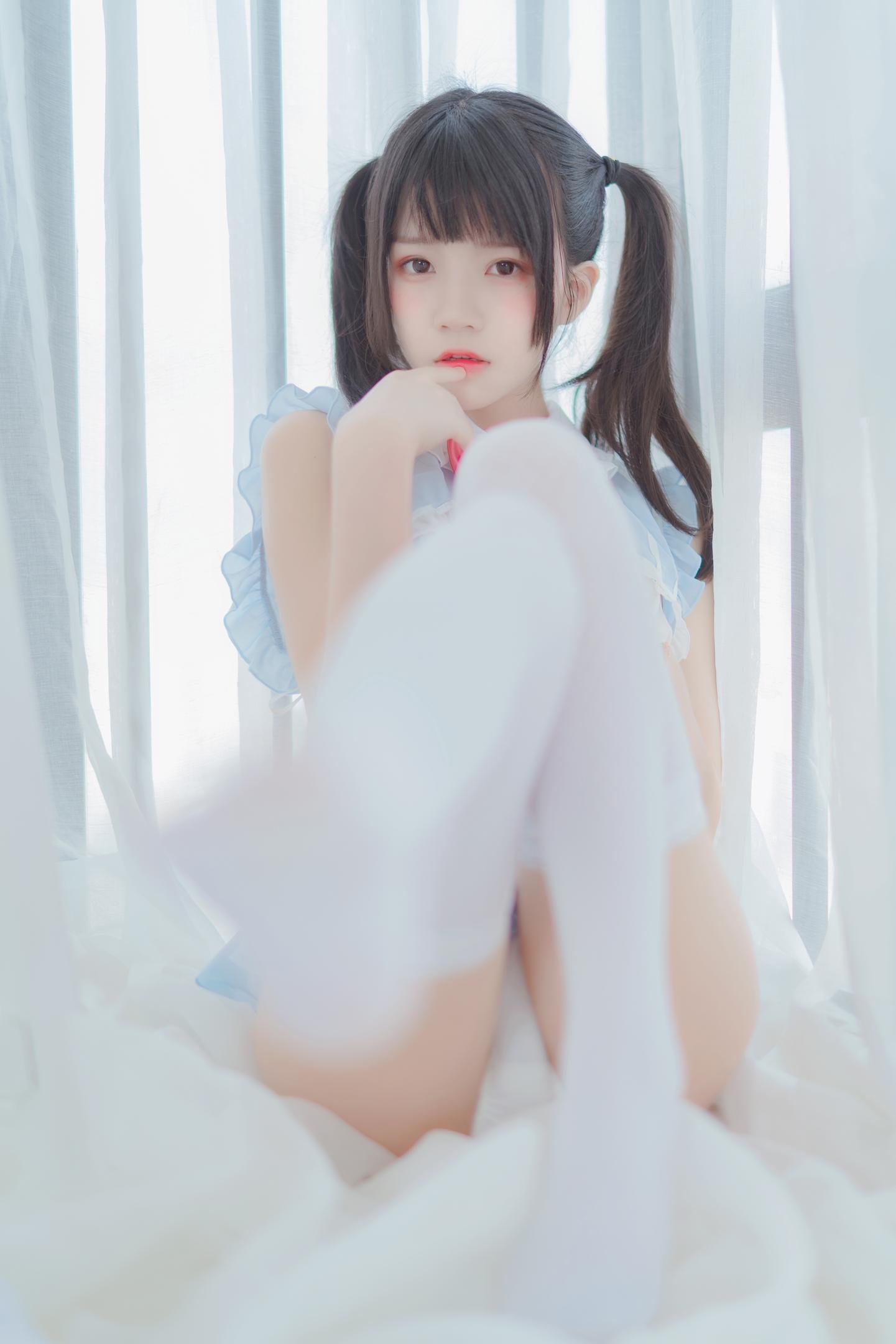 桜桃喵 NO.070 爱丽丝的兔子 12
