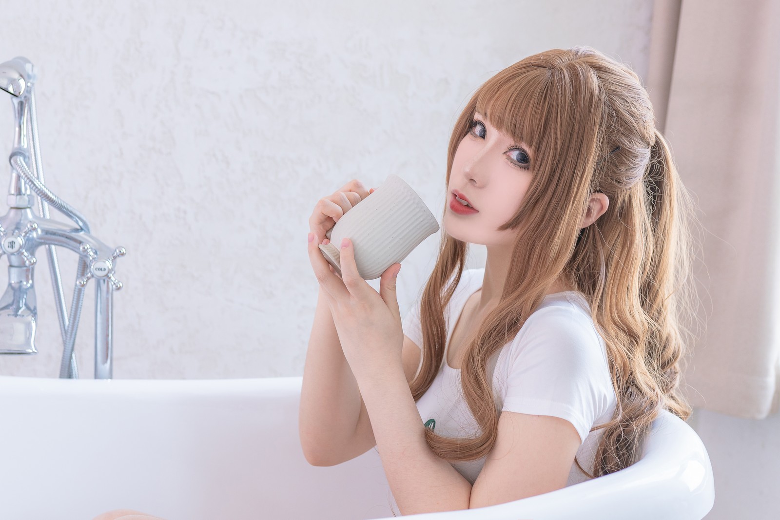 羊大真人 – 白色樱桃体操服 Cosplay 写真集（34P-316.5MB）青春运动系插图1