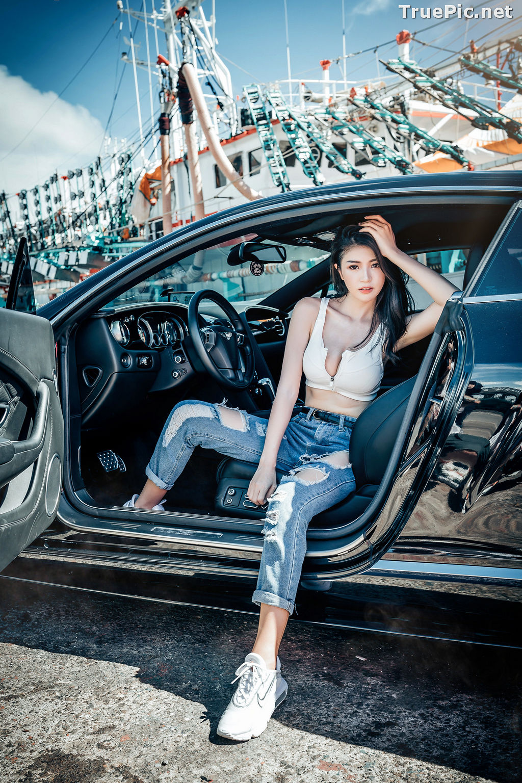 postimg girl models Taiwanese Model Femi Sexy Beautiful Girl and Supercars True Pic net (10) —  Postimages
