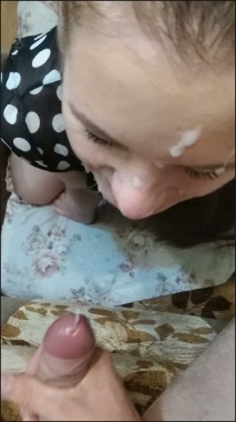 [Image: Cumshots1649134833.jpg]