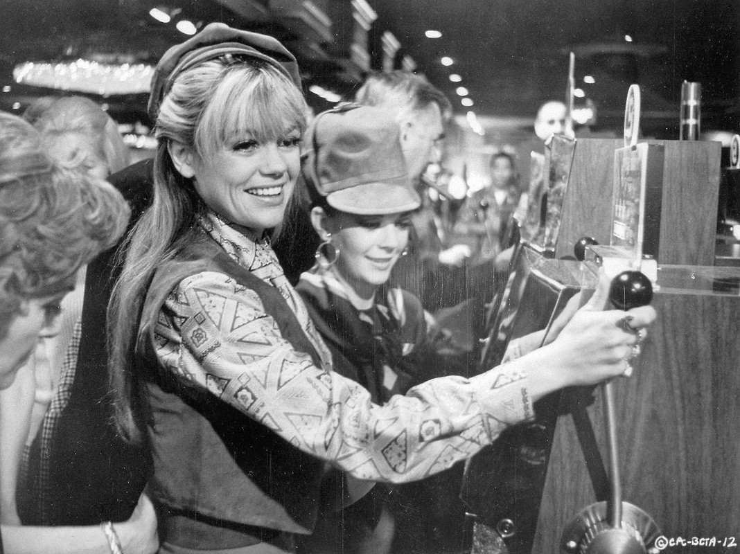 Dyan_Cannon_a40