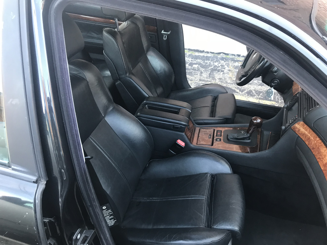 DCD86A58-E751-4C53-A2A2-4898B031F541