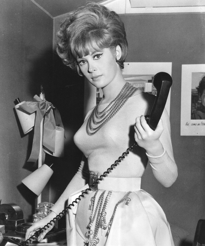 Jill_St_John_b95
