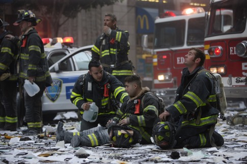 cuplikan film World Trade Center