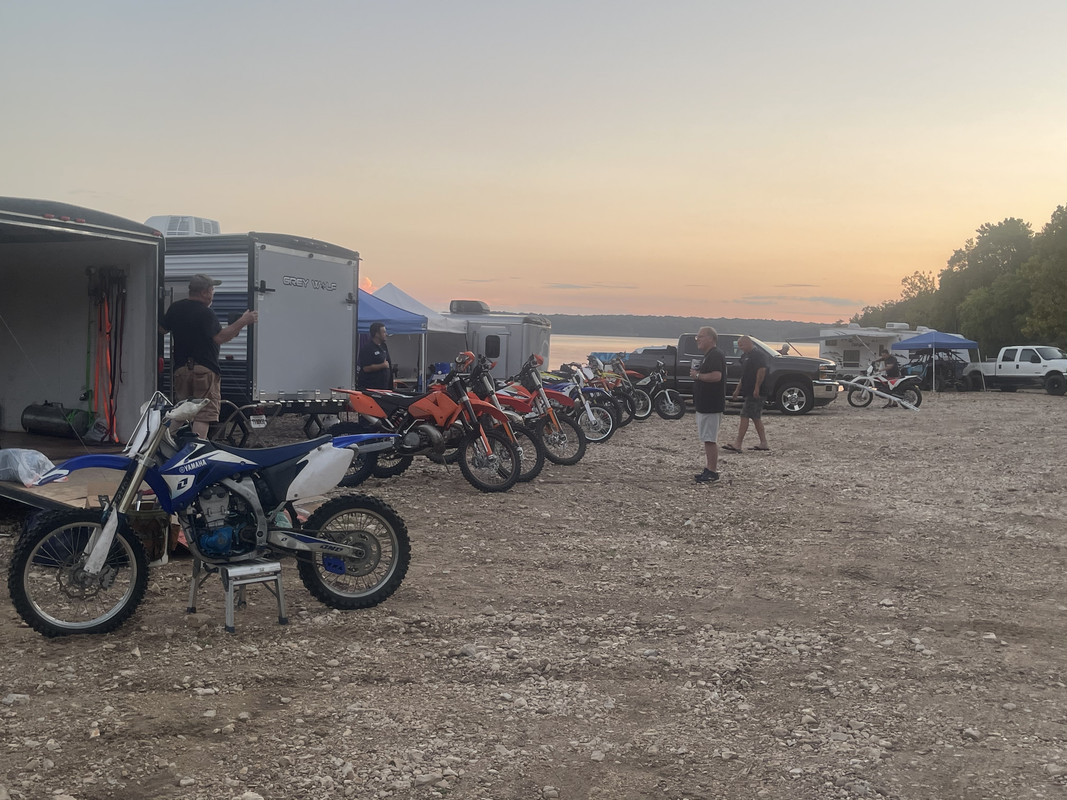 BB8F0A00-1766-4768-A513-362D03B580C3