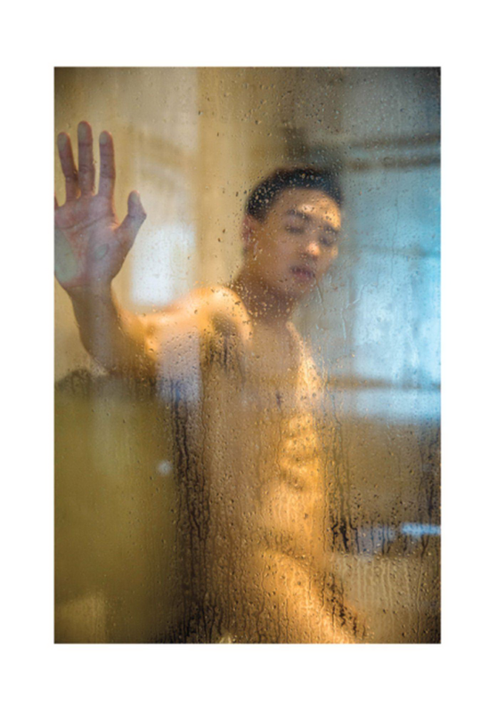 046