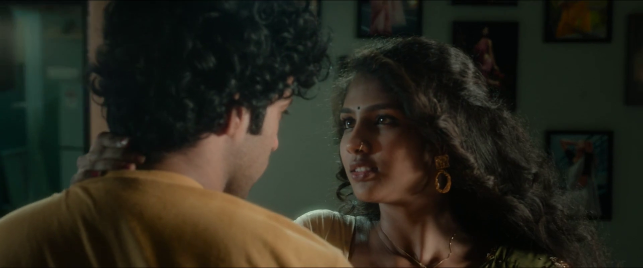 vlcsnap-2025-06-28-01h54m56s857